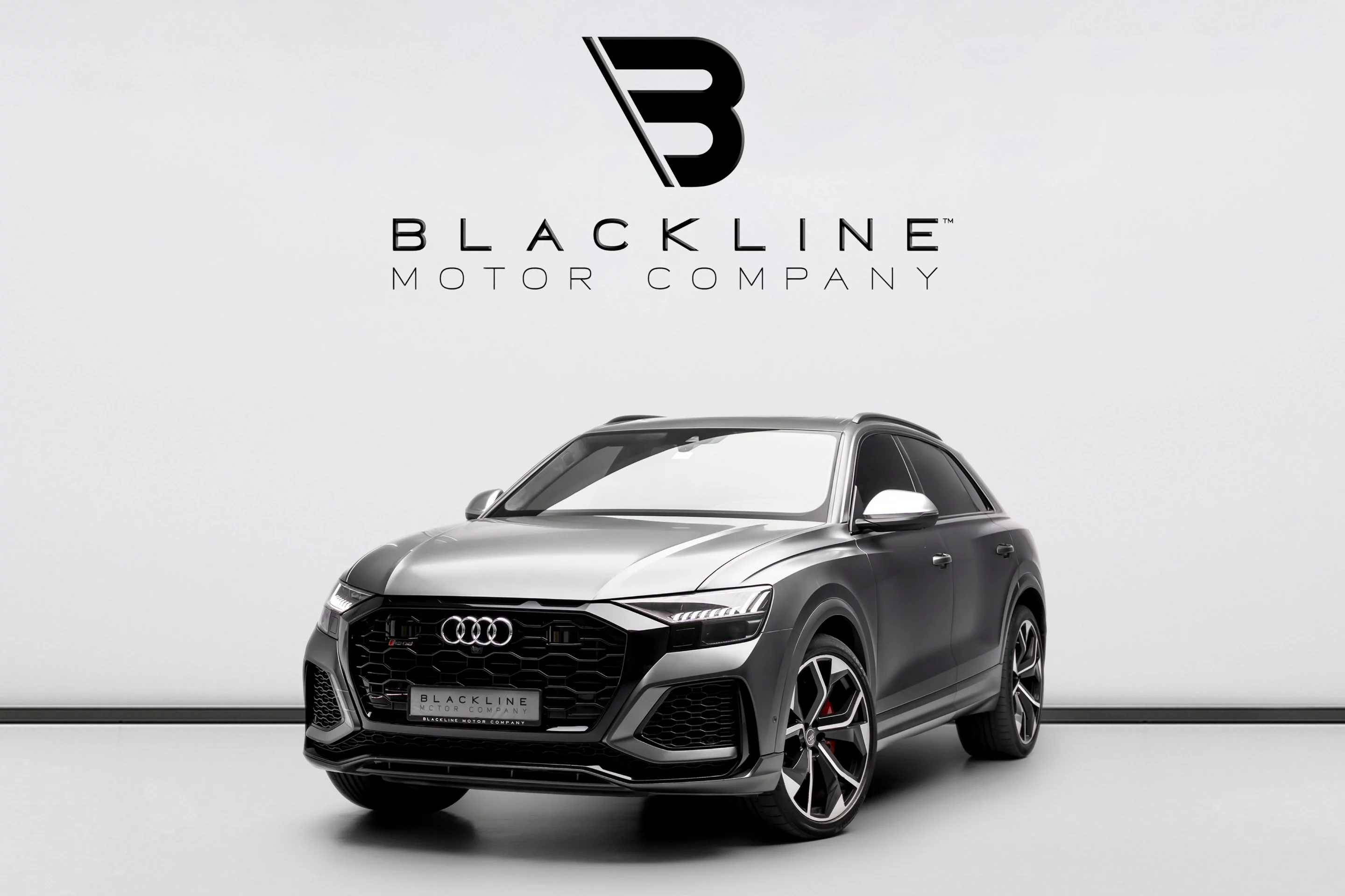 Audi RSQ8